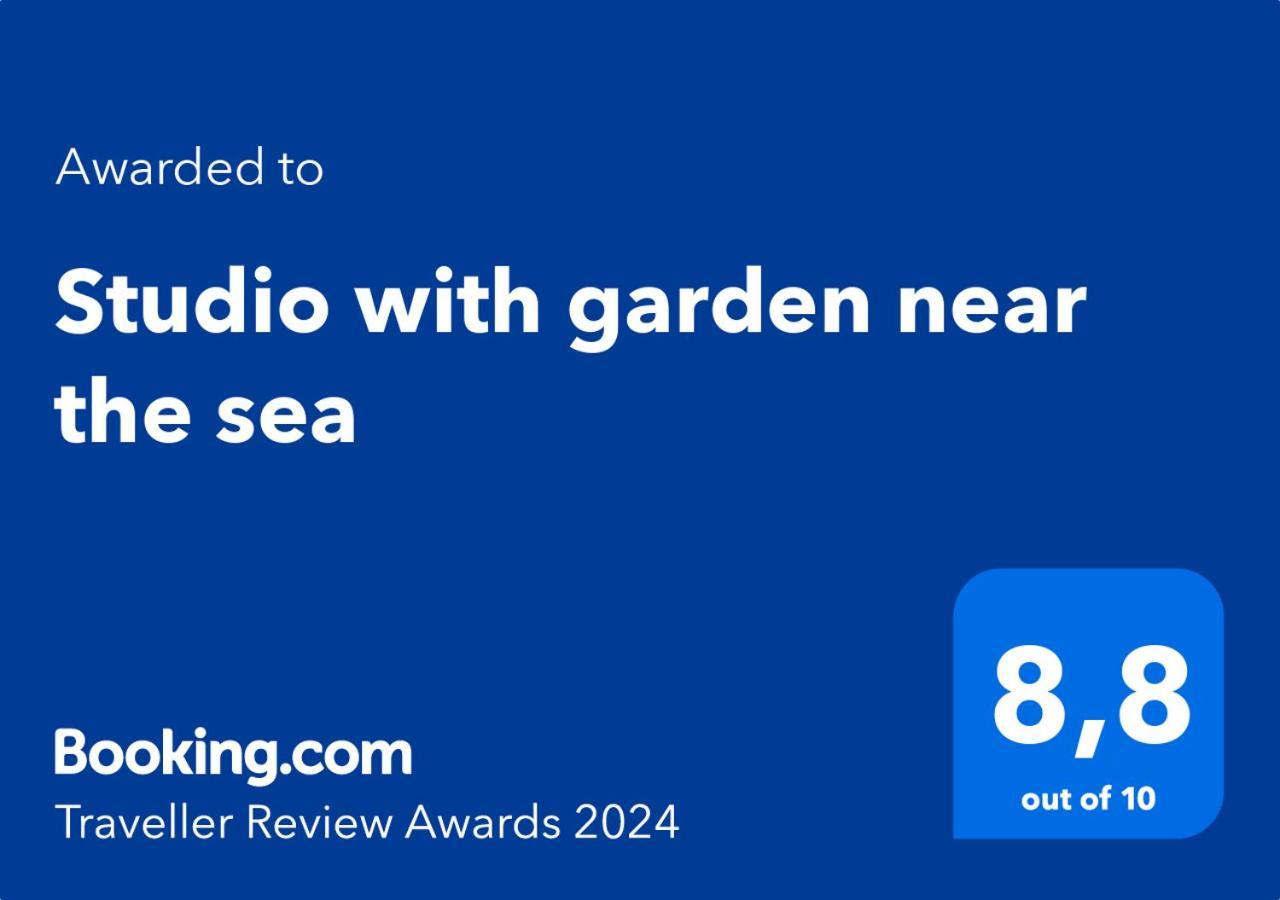 Studio With Garden Near The Sea Koper Eksteriør bilde